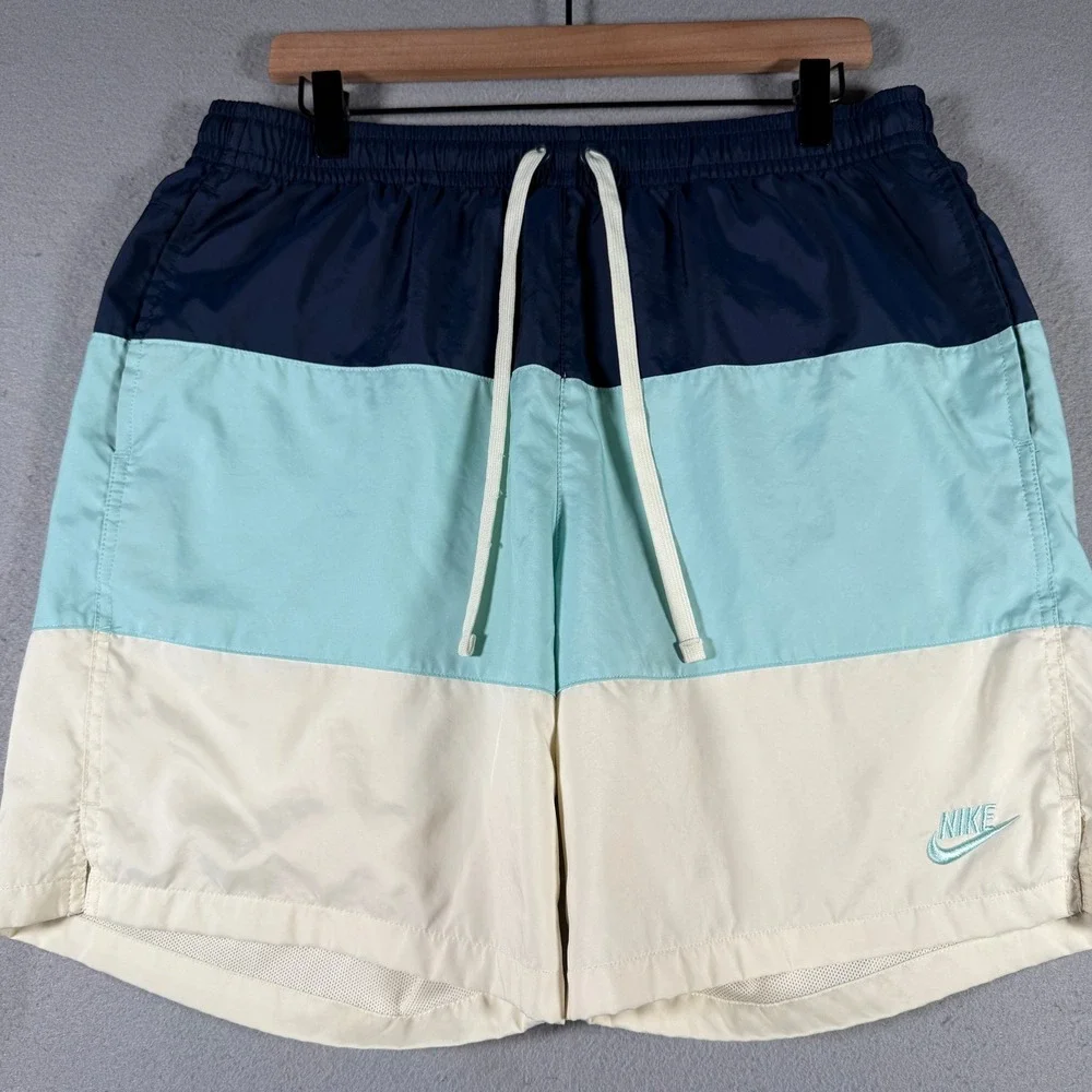 Nike Mens Sportswear Woven Flow Colorblock Shorts Navy Blue CJ4486-382 Large‎